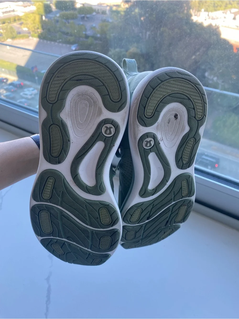 Lululemon Chargefeel Sneakers. Size 9